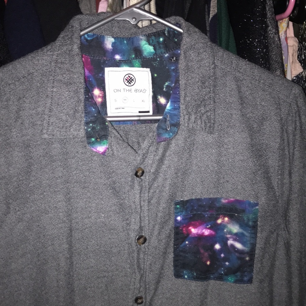 Galaxy&grey button down - Picture 2 of 6